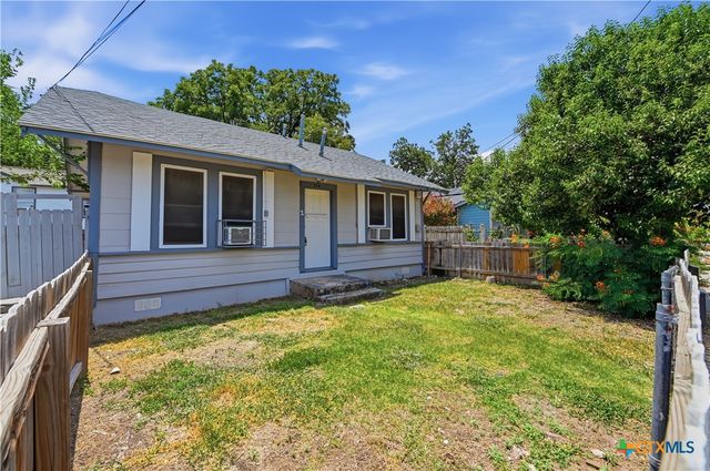 214 E Huff Avenue, San Antonio, TX 78214