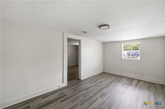 214 E Huff Avenue, San Antonio, TX 78214