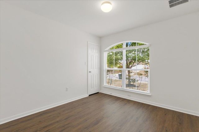 473 Goddard, Kyle, TX 78640