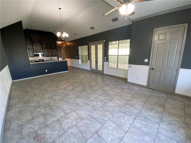 2079 Isabella Dr, Kingsville, TX 78363