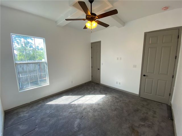 2079 Isabella Dr, Kingsville, TX 78363