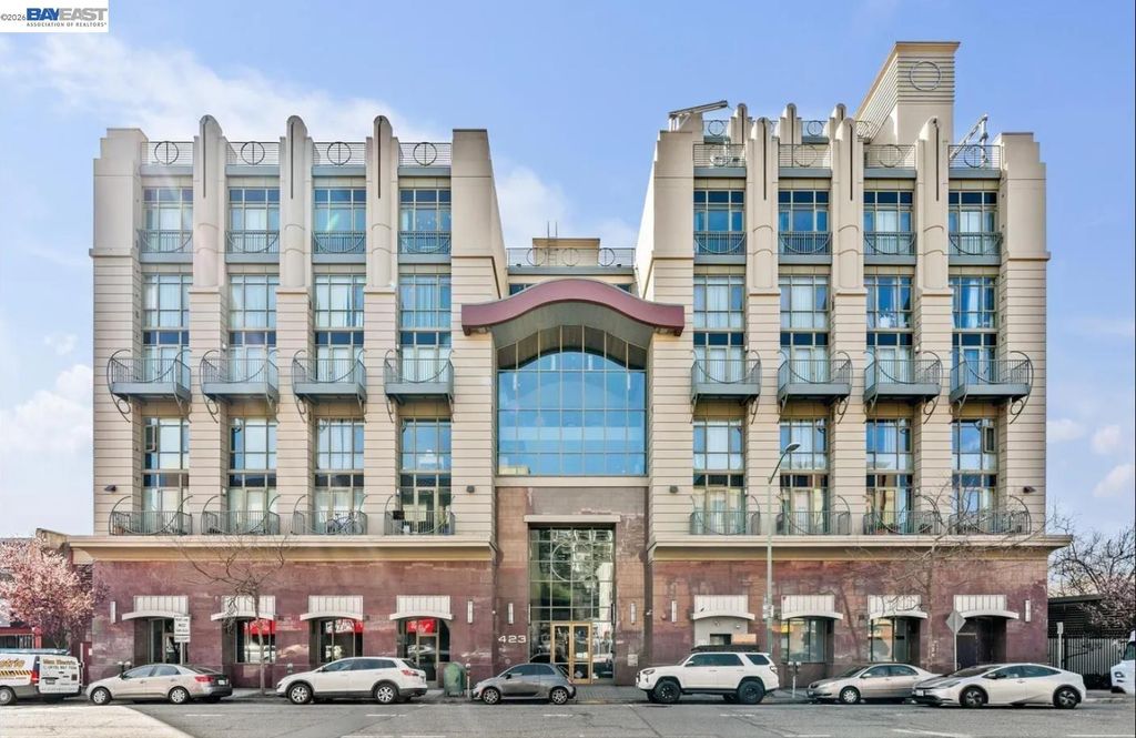423 7Th St 208, Oakland, CA 94607