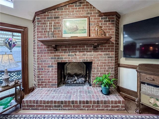 1209 Smith Cove CIR, Virginia Beach, VA 23455