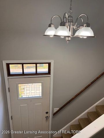 2710-2712 Geert Court, Lansing, MI 48910