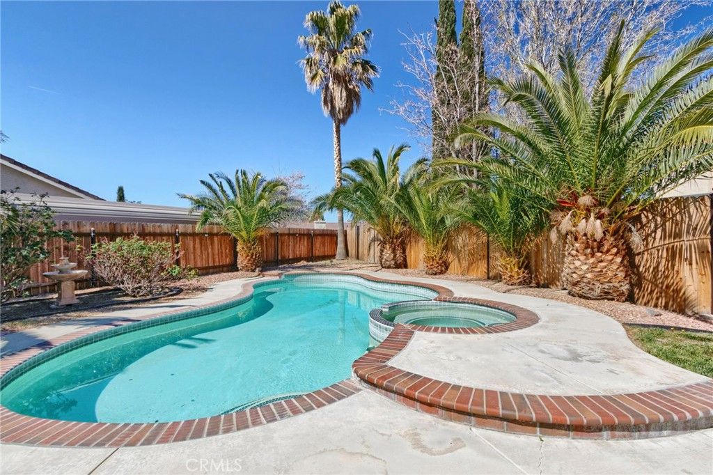 Image 31 of property listing at 6157 W Avenue J4, Lancaster, CA 93536