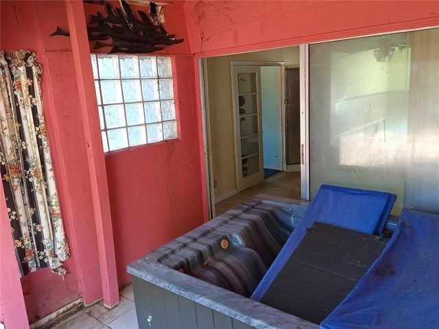 9408 BETHUNE DRIVE, Thonotosassa, FL 33592