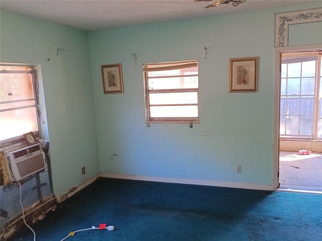 9408 BETHUNE DRIVE, Thonotosassa, FL 33592