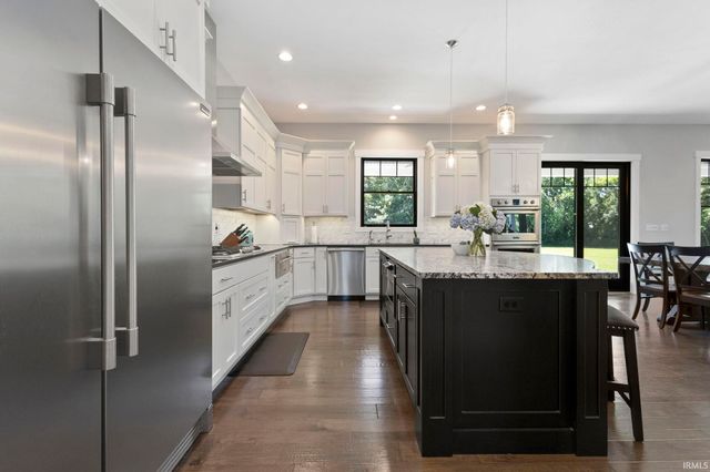 30356 Blackhawk Drive, Granger, IN 46530