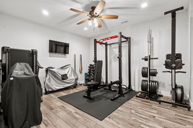 30356 Blackhawk Drive, Granger, IN 46530