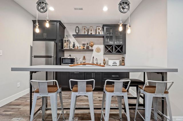 30356 Blackhawk Drive, Granger, IN 46530