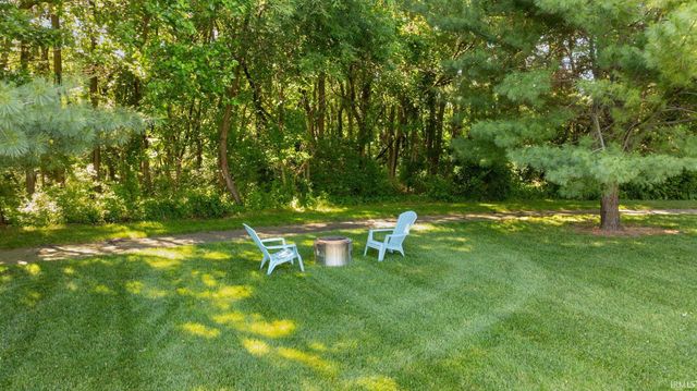 30356 Blackhawk Drive, Granger, IN 46530