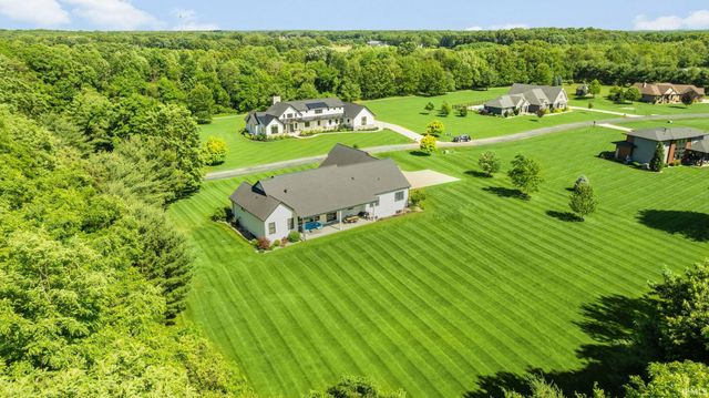 30356 Blackhawk Drive, Granger, IN 46530