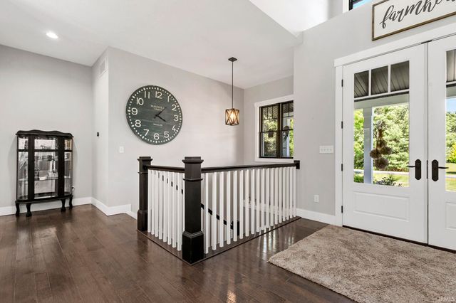 30356 Blackhawk Drive, Granger, IN 46530
