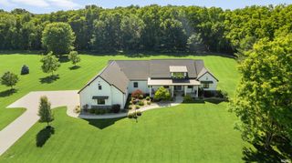 30356 Blackhawk Drive, Granger, IN 46530