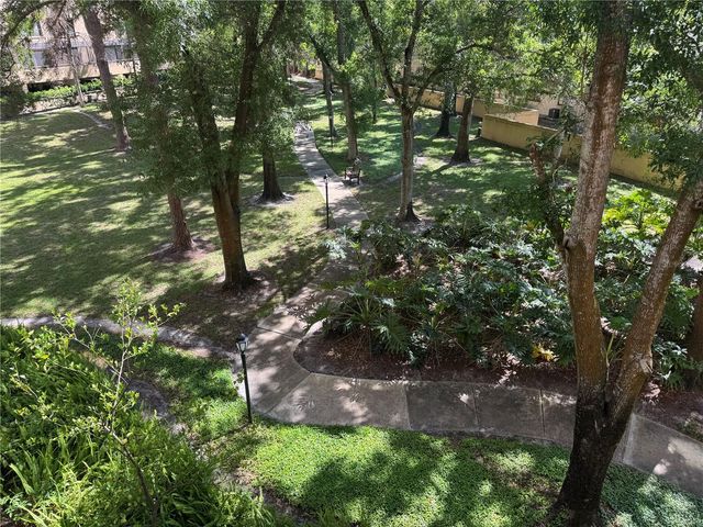 3076 EASTLAND BOULEVARD 203, Clearwater, FL 33761