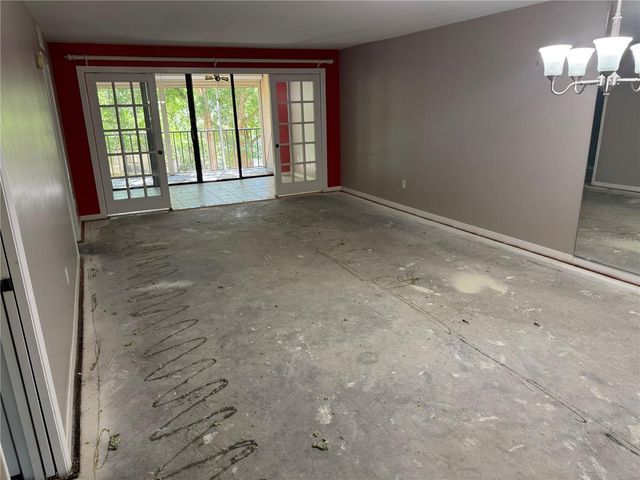 3076 EASTLAND BOULEVARD 203, Clearwater, FL 33761