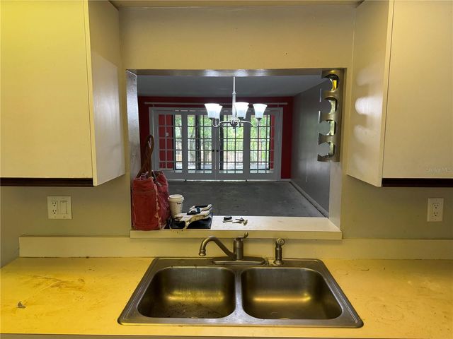 3076 EASTLAND BOULEVARD 203, Clearwater, FL 33761