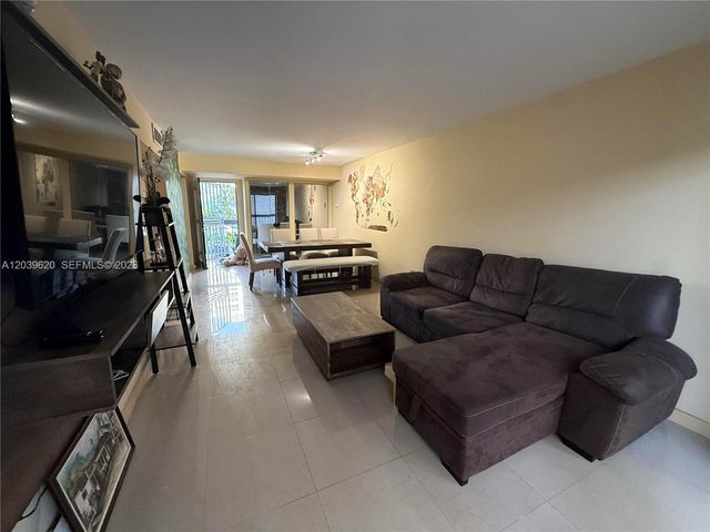 833 W Ave 204 204, Miami Beach, FL 33139