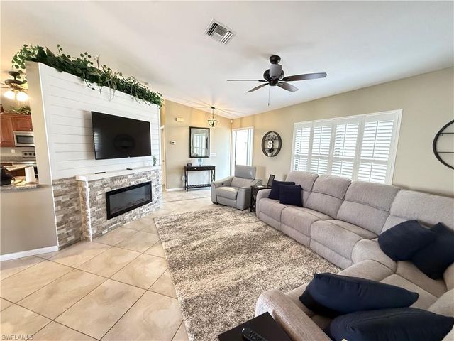 1603 Covington Meadows CIR, Lehigh Acres, FL 33936