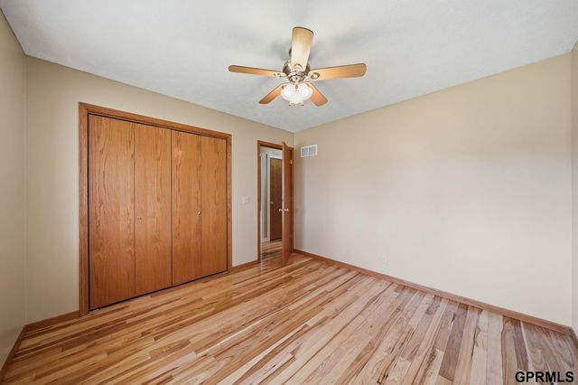 2830 Crown Pointe Road, Lincoln, NE 68506