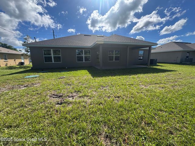 1822 San Filippo Drive SE, Palm Bay, FL 32909