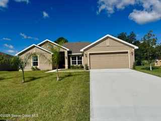 1822 San Filippo Drive SE, Palm Bay, FL 32909