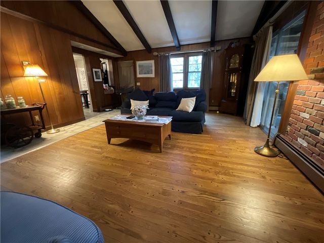 73 Byron Boulevard, Warwick, RI 02888