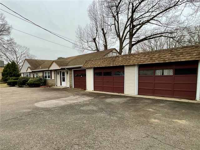 73 Byron Boulevard, Warwick, RI 02888