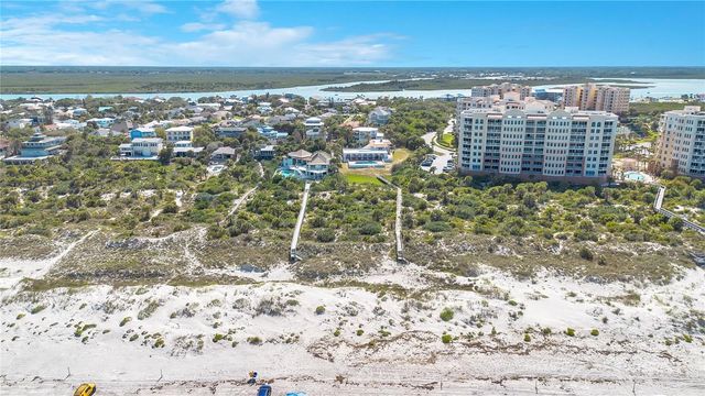 2117 OCEAN DRIVE, New Smyrna Beach, FL 32169