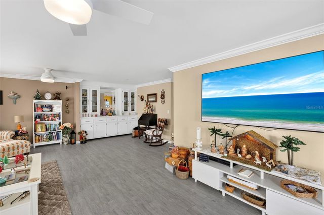 400 VIVAR, North Port, FL 34287