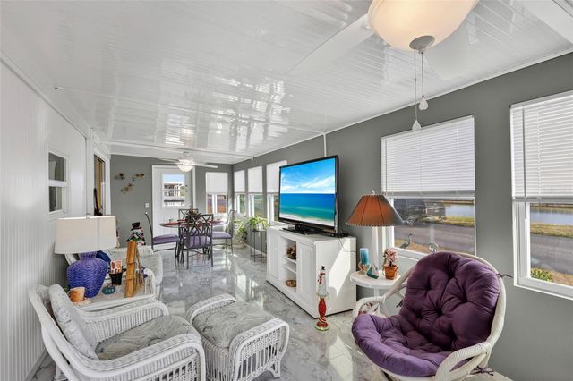 400 VIVAR, North Port, FL 34287