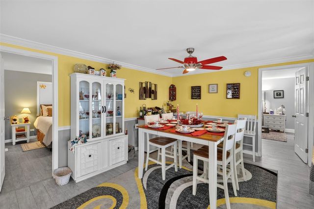 400 VIVAR, North Port, FL 34287