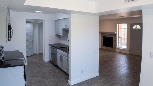 14411 N Pennsylvania Avenue 10H, Oklahoma City, OK 73134