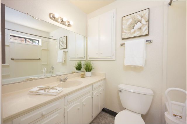 515 Sonora Avenue, El Granada, CA 94018