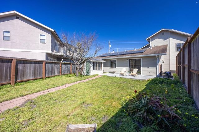 515 Sonora Avenue, El Granada, CA 94018
