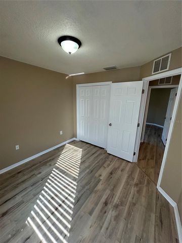 11543 TANGLE CREEK BOULEVARD, Gibsonton, FL 33534