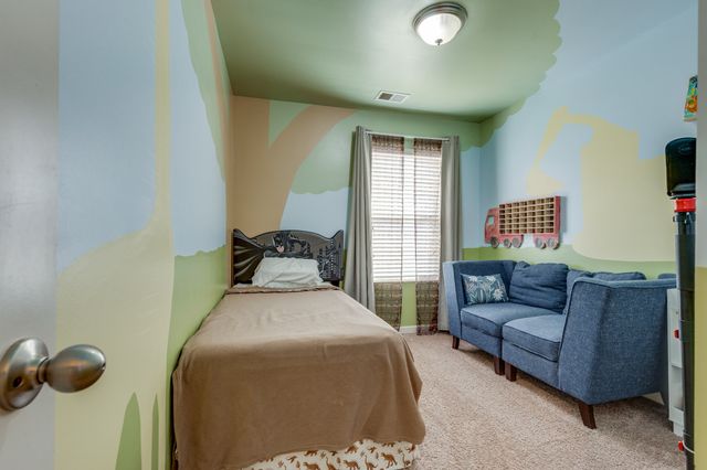 3939 Cannonsgate Ln, Murfreesboro, TN 37128