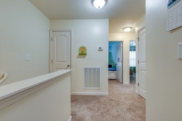 3939 Cannonsgate Ln, Murfreesboro, TN 37128