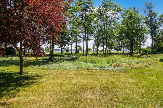 1133 Bay Street, Traverse City, MI 49684