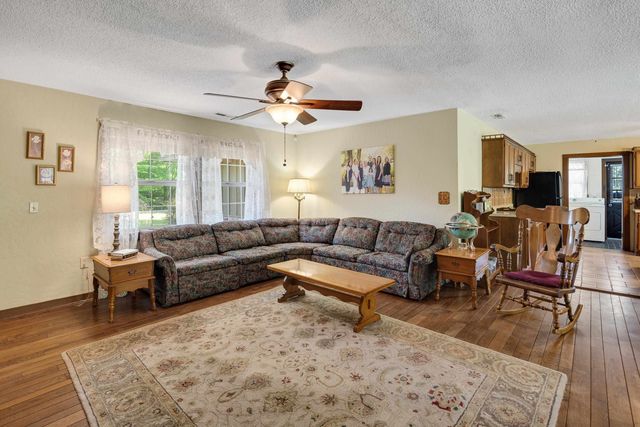 115 EDENBERG DR, Collierville, TN 38017