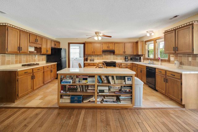 115 EDENBERG DR, Collierville, TN 38017
