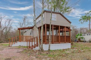 21028 Diversion Canal Rd, Maurepas, LA 70449