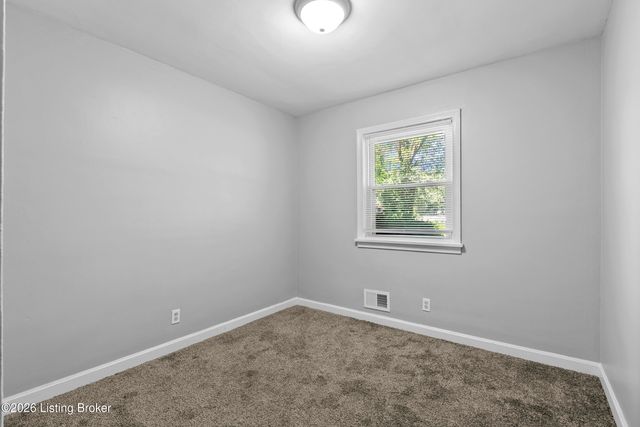 9115 Thompson Ln, Louisville, KY 40258