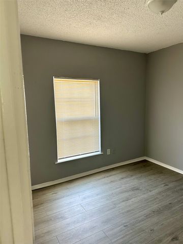 514 Peters Street, Waxahachie, TX 75165