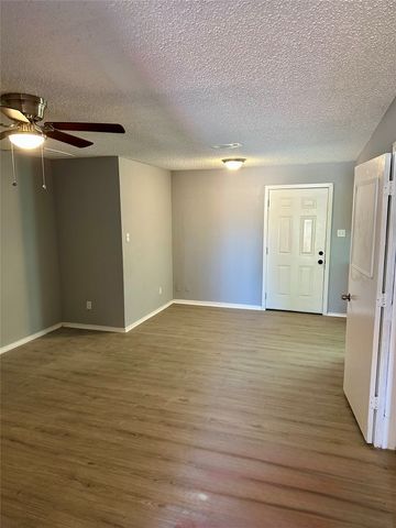 514 Peters Street, Waxahachie, TX 75165