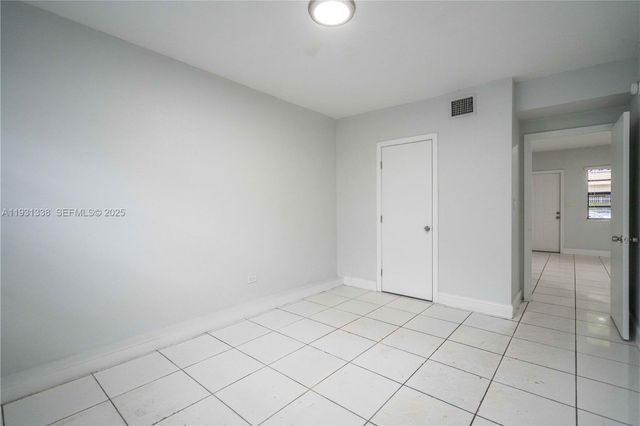 400 81 ST 5, Miami Beach, FL 33141