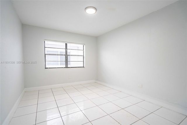 400 81 ST 5, Miami Beach, FL 33141