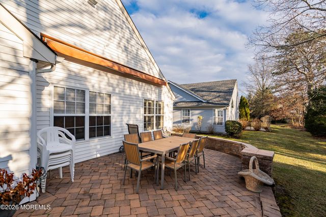 23 Pine Hollow Lane, Lakewood, NJ 08701