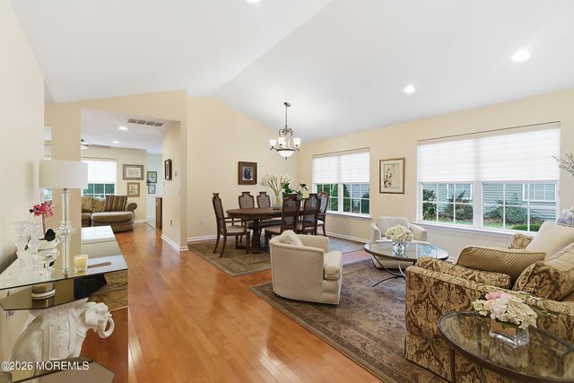 23 Pine Hollow Lane, Lakewood, NJ 08701