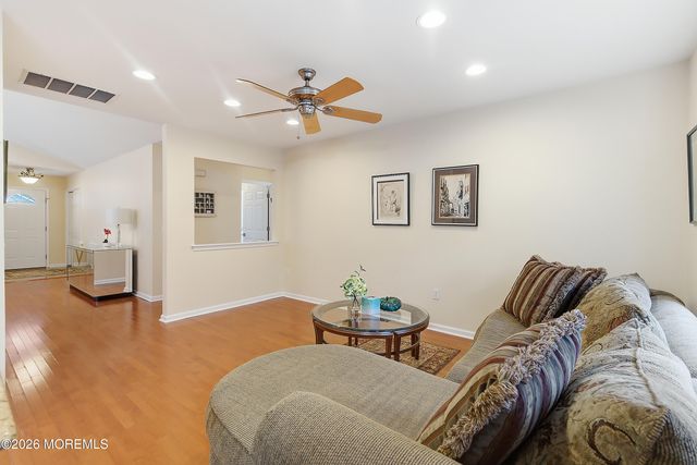 23 Pine Hollow Lane, Lakewood, NJ 08701